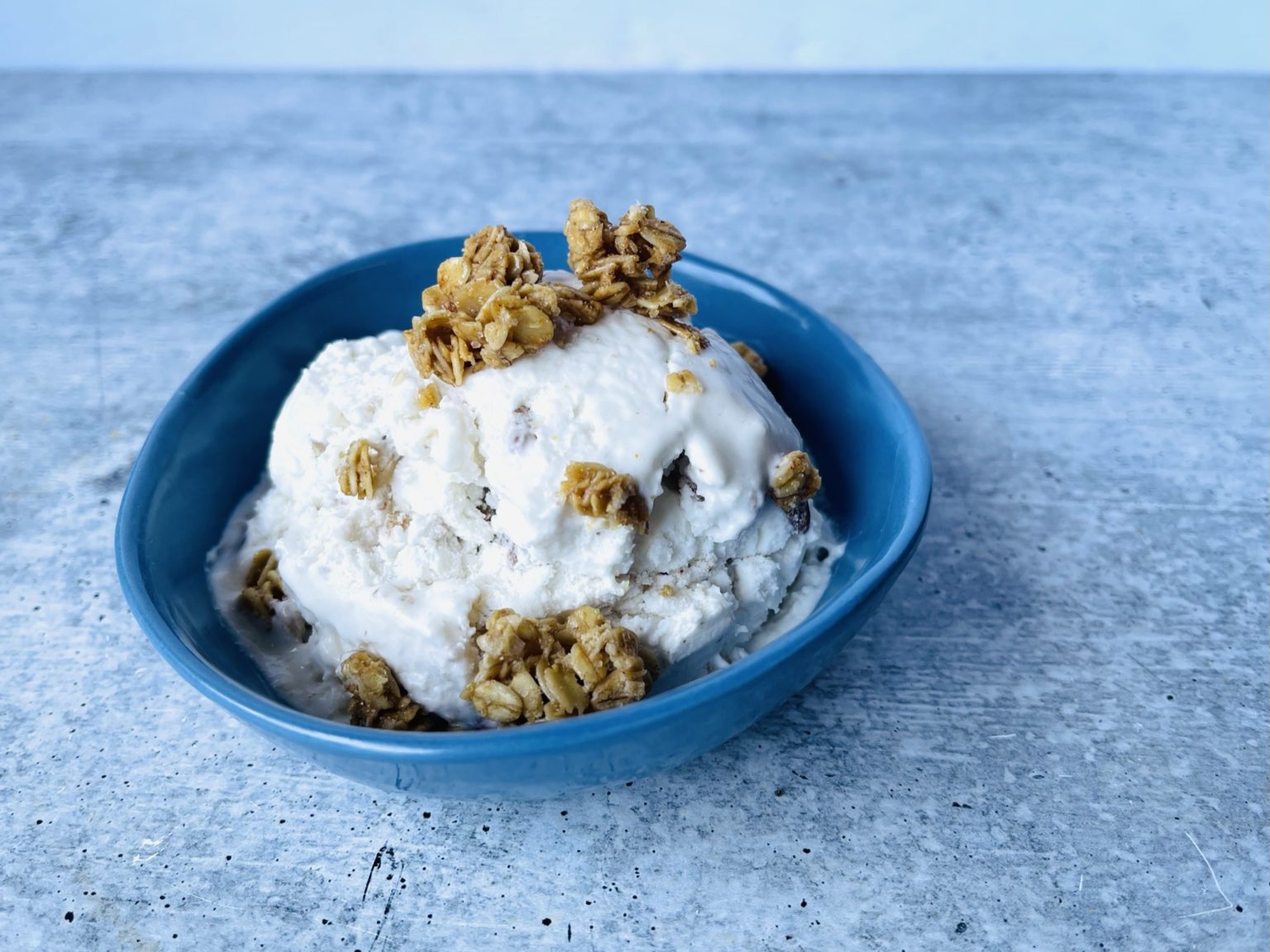 oat-milk-ice-cream-easy-home-meals